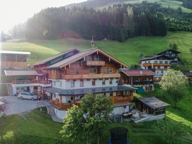 Kaeferhof Apartment In A Perfect Location For Hiking Dorf  Екстериор снимка